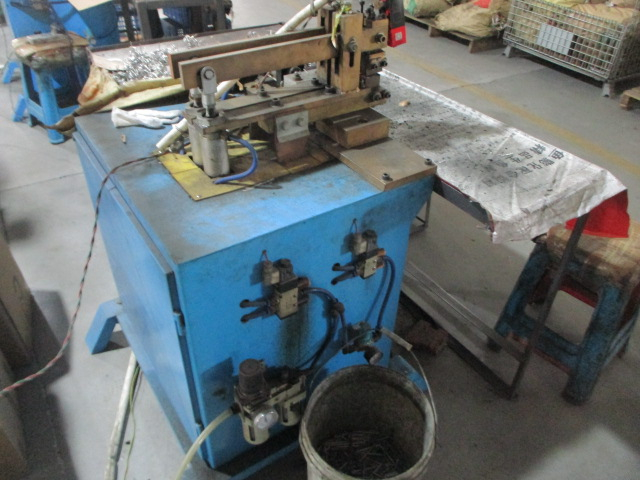 Machine à souder les joints bout à bout